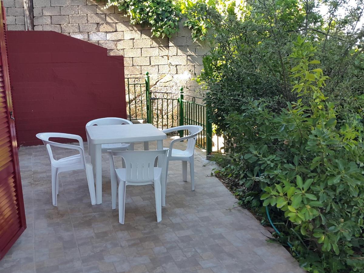 Faliraki Apartments Benitses  Exteriör bild